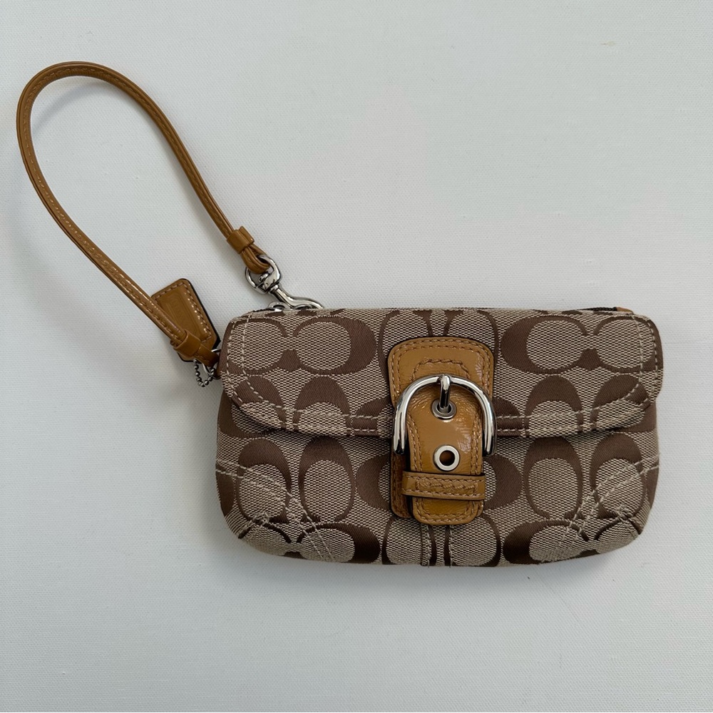 Like New! Coach Wristlet